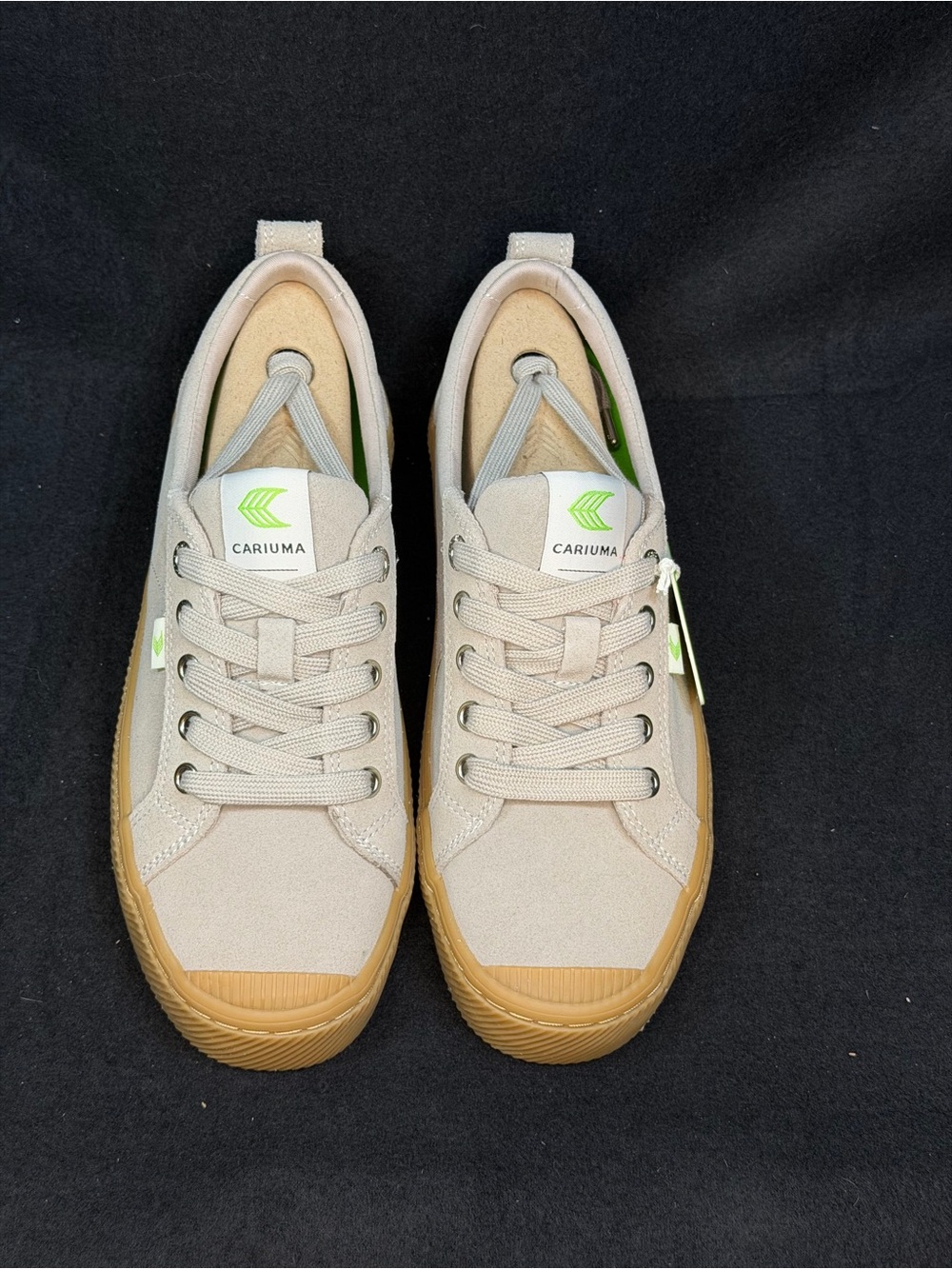 Cariuma ladies grey 8, men’s 6.5 Sneakers with Gum-Style Sole andLogo